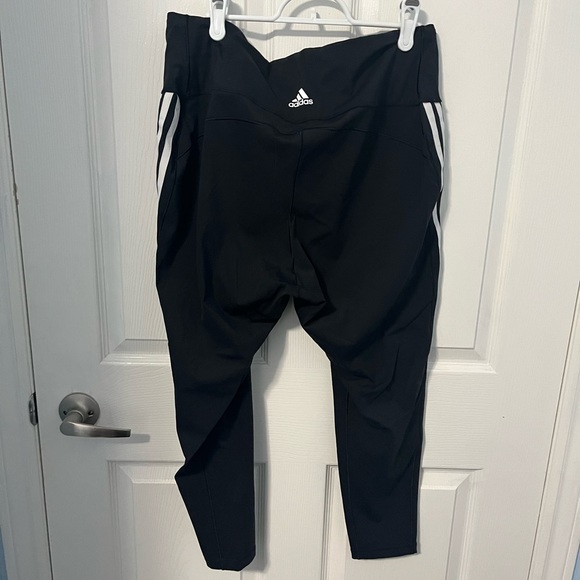 Adidas | 3 Stripe Leggings | GUC | Size 2X/20 - Picture 5 of 5